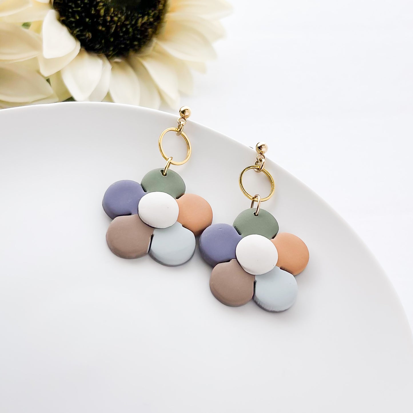 Edgy Handmade Boho Chic Daisy Flower Earrings – Unique Statement Jewelry in Polymer Clay