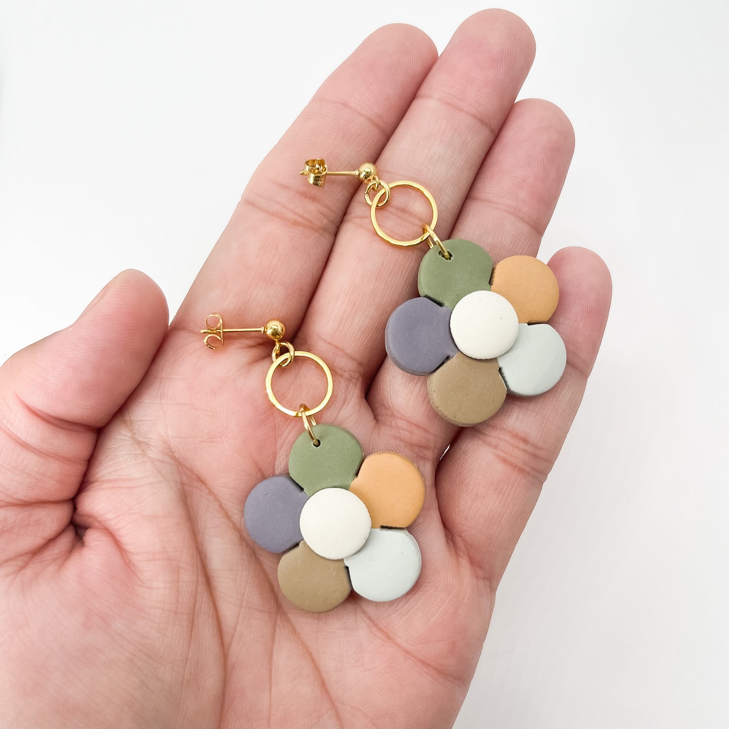 Edgy Handmade Boho Chic Daisy Flower Earrings – Unique Statement Jewelry in Polymer Clay