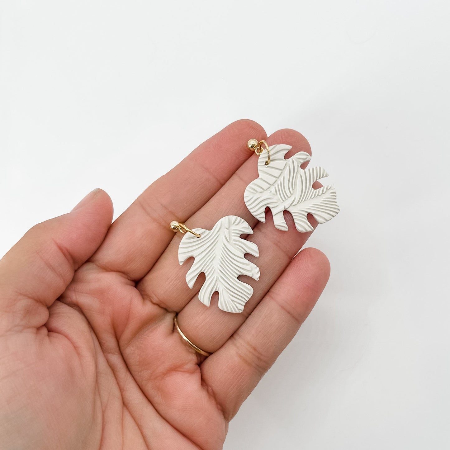 Edgy Handmade Monstera Leaf Earrings – Boho Chic Statement Jewelry for Bold Fashion