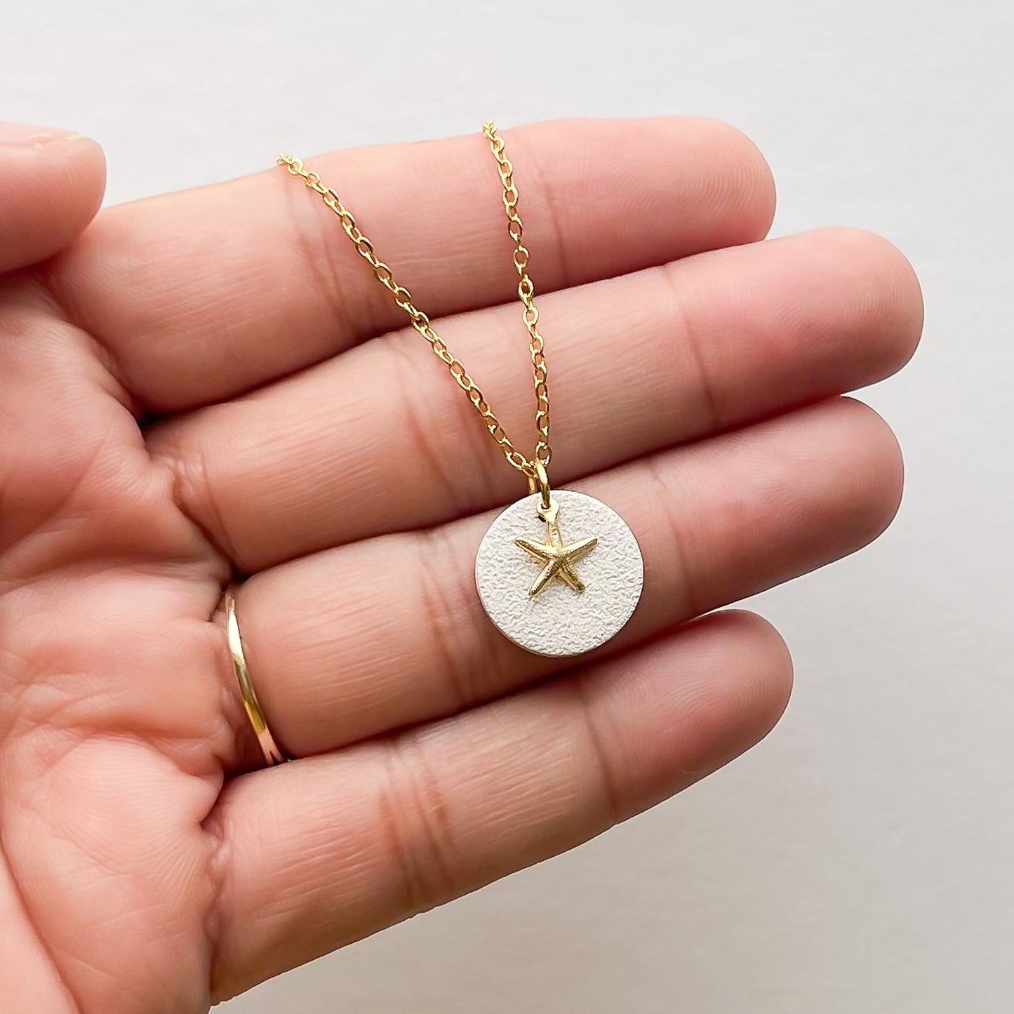 Dainty Starfish Necklace