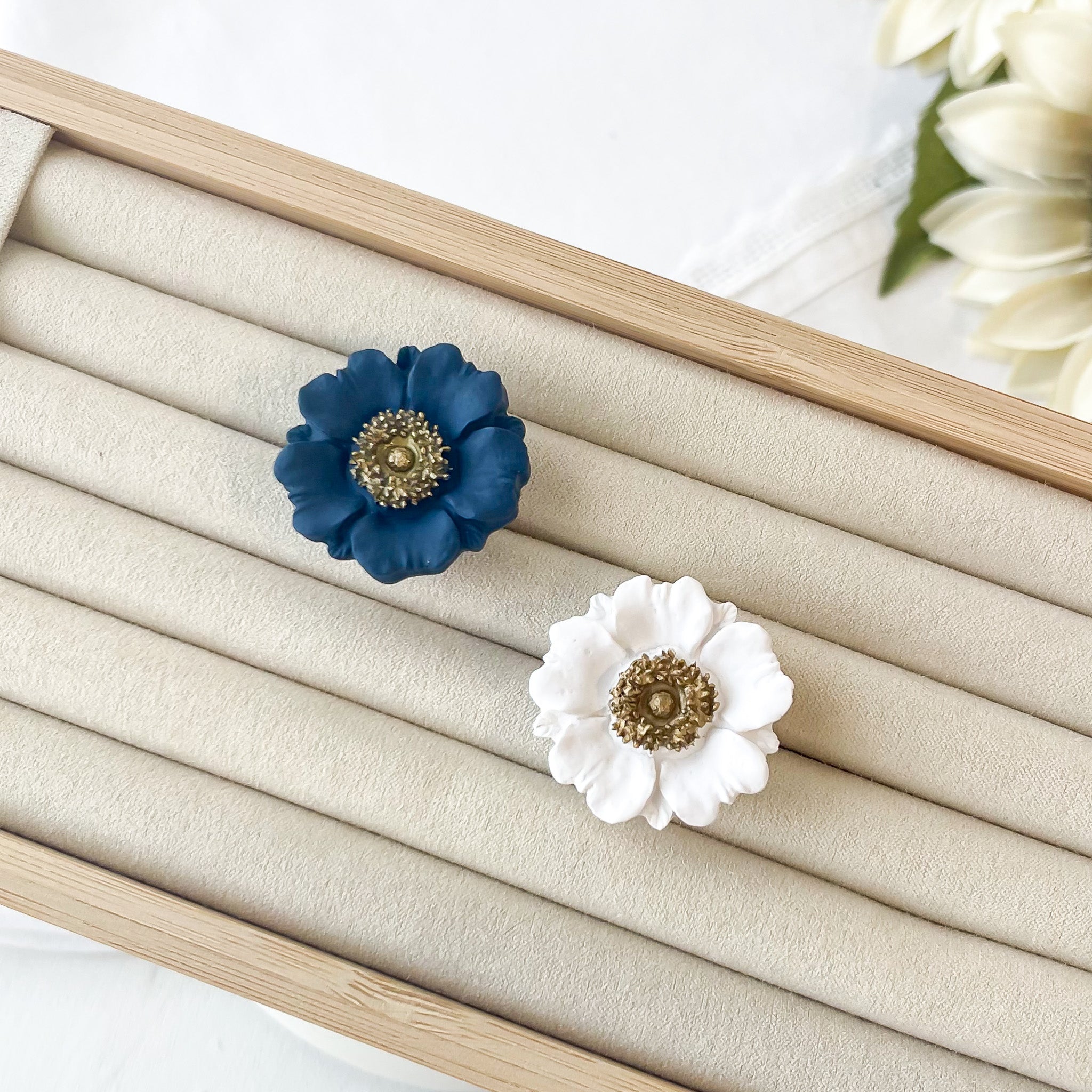 Poppy Floral Ring (Adjustable)