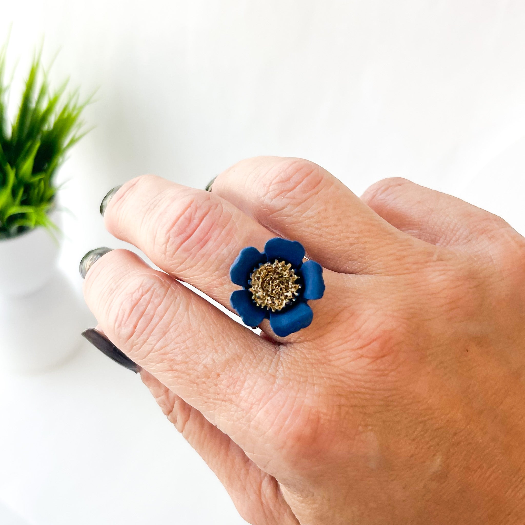 Posey Floral Ring (Multiple Sizes)(Adjustable)