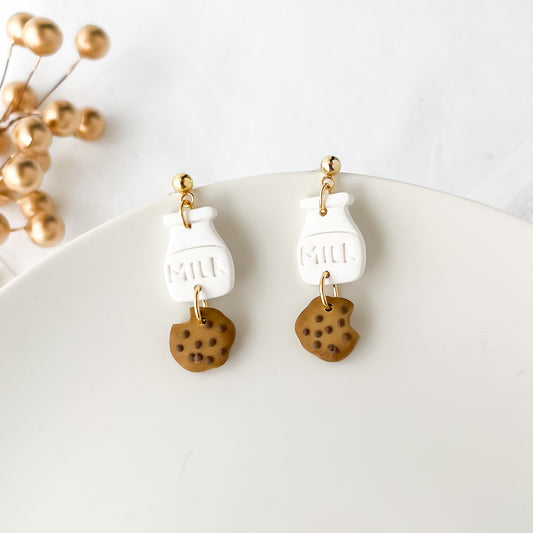 Santa's Milk And Cookies