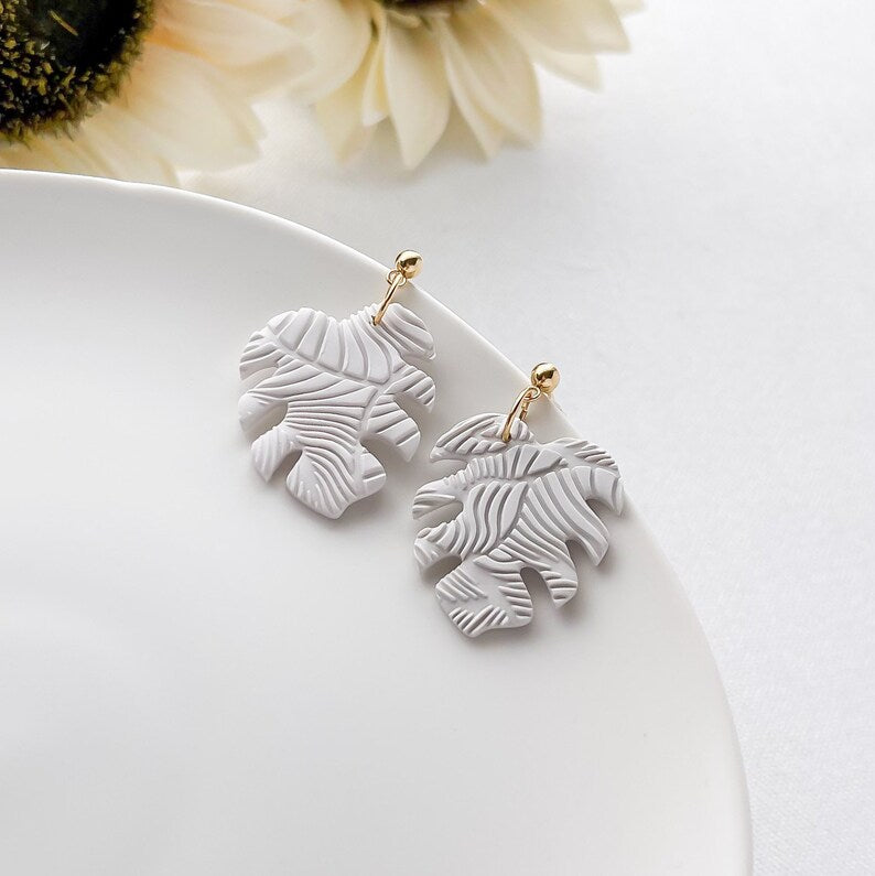 Edgy Handmade Monstera Leaf Earrings – Boho Chic Statement Jewelry for Bold Fashion