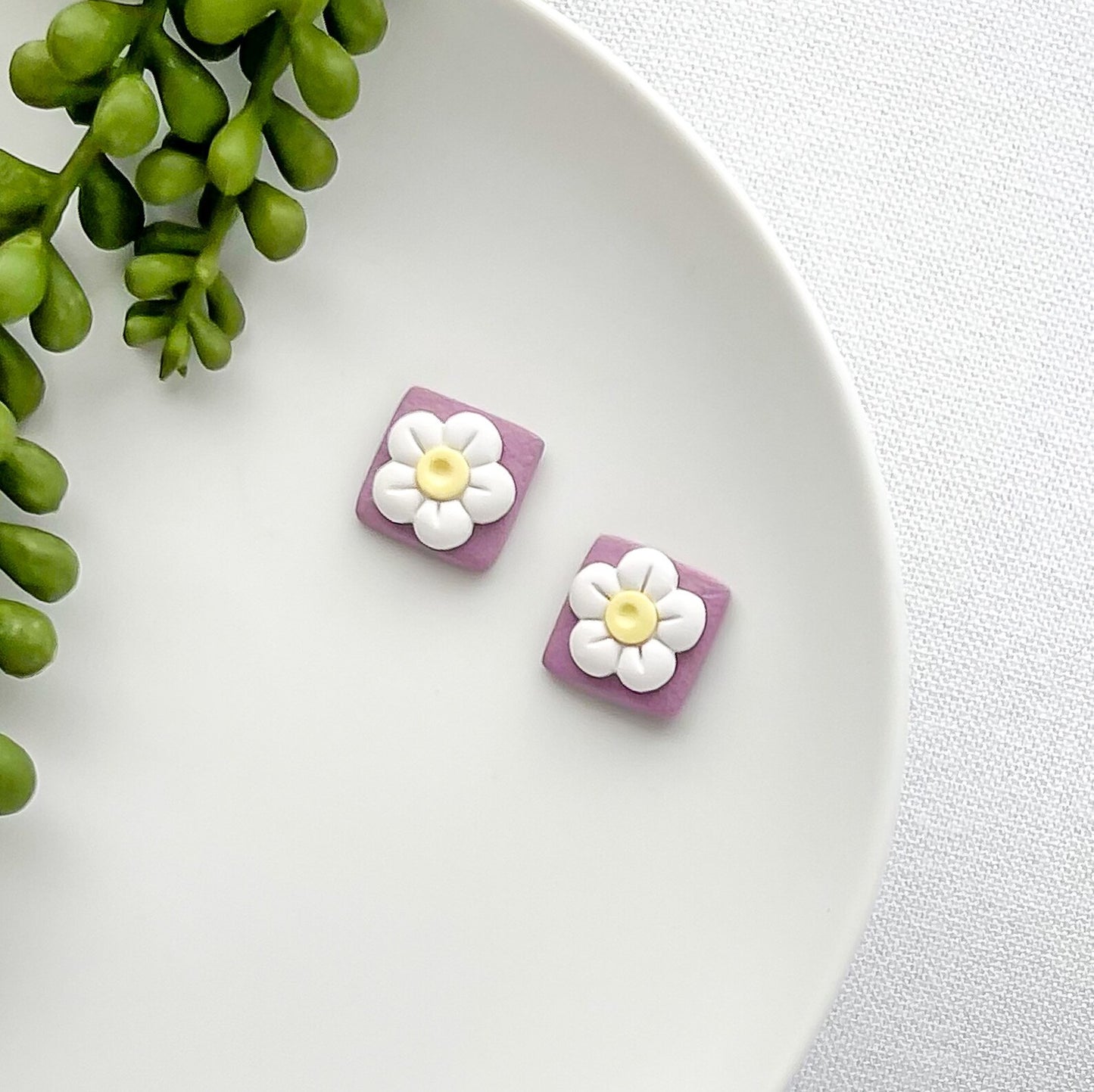 Purple Daisy Studs