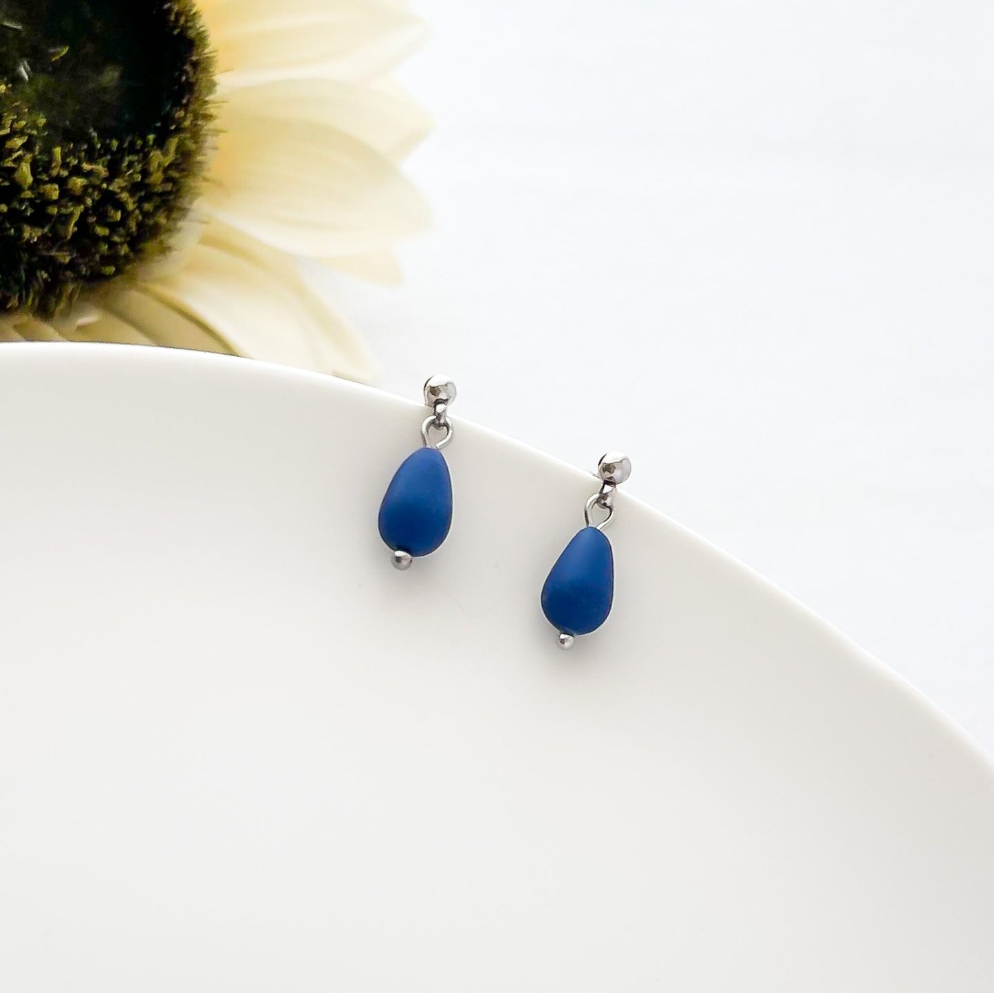 Petra - Small Navy Bead Dangle