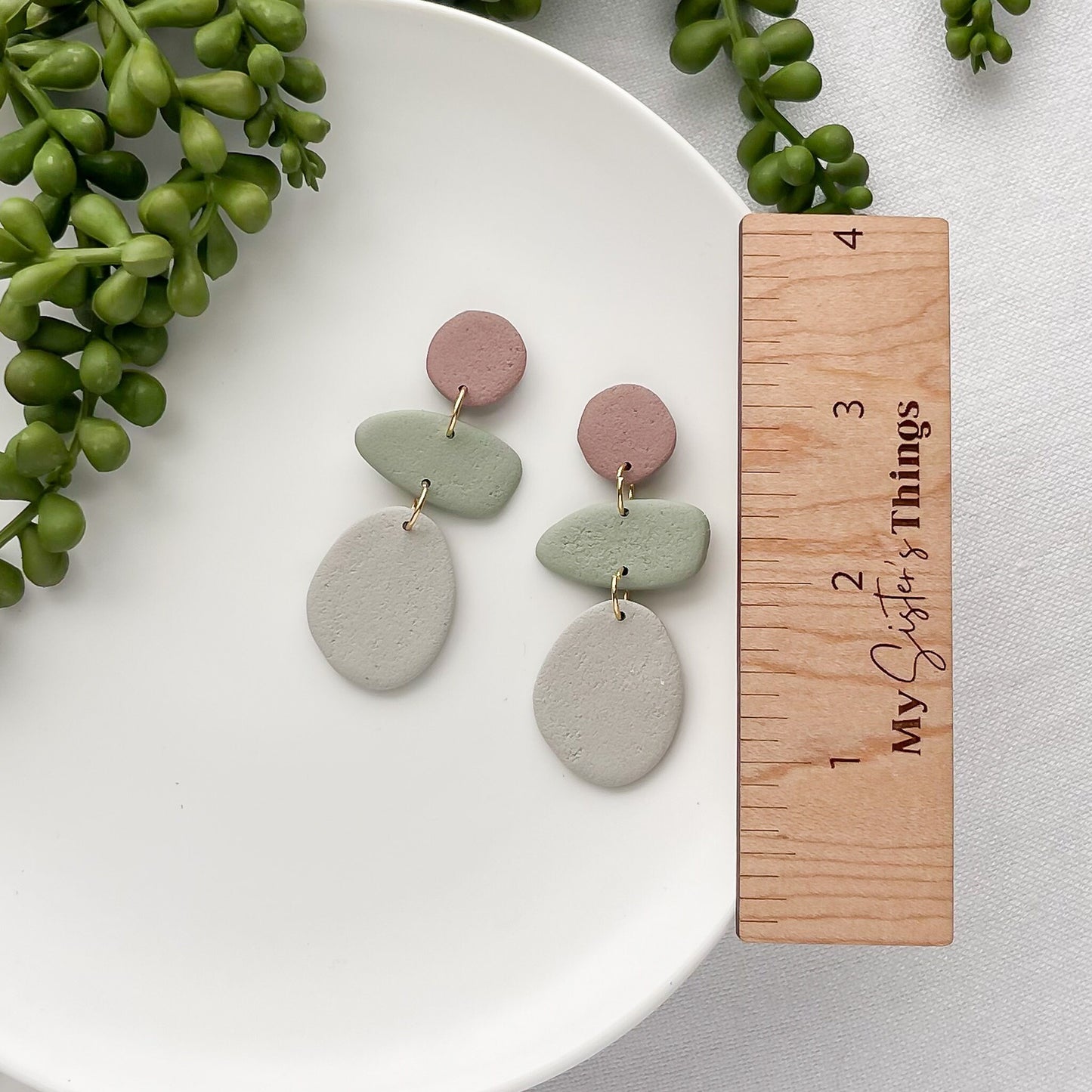 Sage green earrings, mothers day gift for mom, best friend birthday gift for her, boho earrings handmade, trendy jewelry 2023, neutral