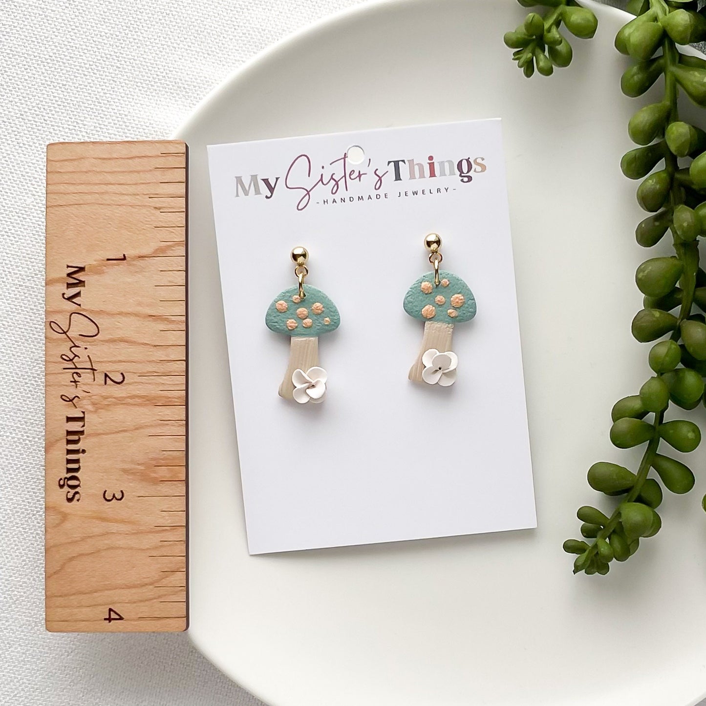 Cute mushroom earrings gold, boho earrings clay, mushroomcore floral mushroom earrings dangle, woodland earrings, nature lover gift for her